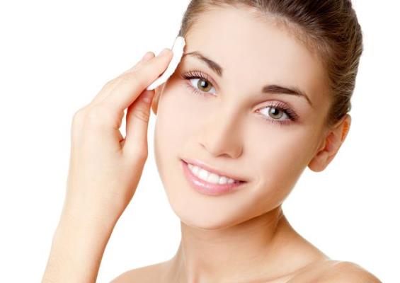 detergere correttamente il viso blogimage